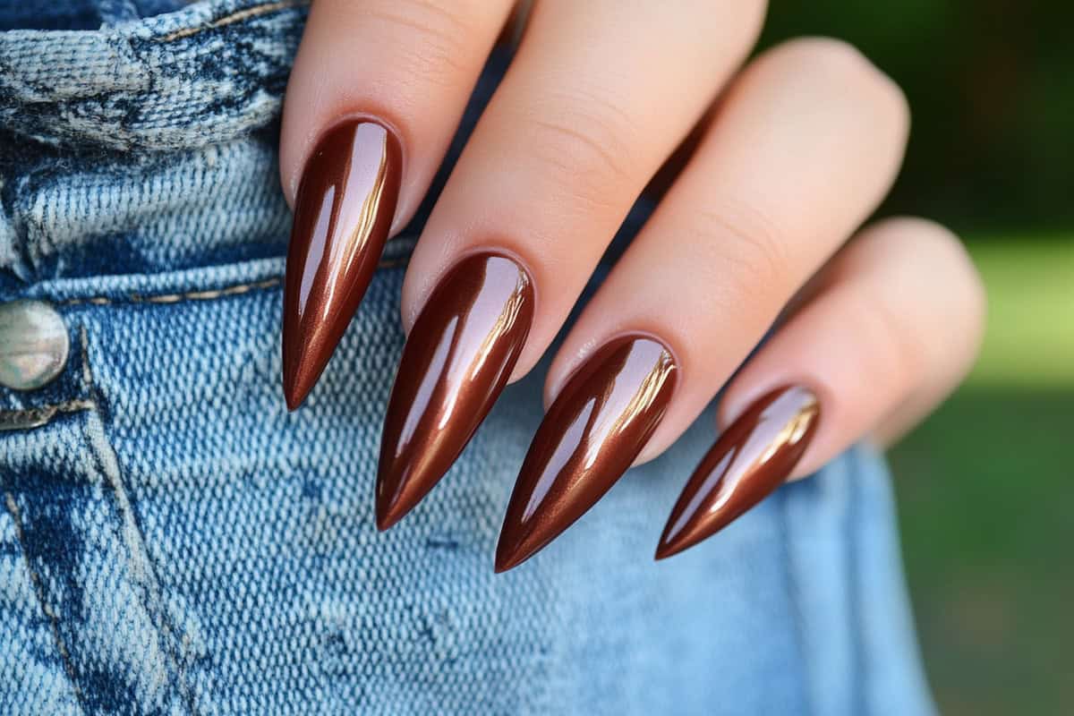 31 Popular Fall Nail Ideas that Scream Cozy Autumn Vibes